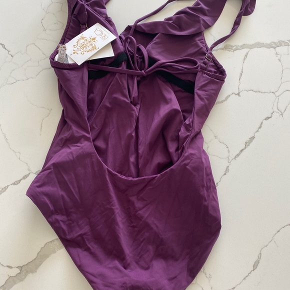 Becca socialite plunging ruffle one piece Merlot - Picture 4 of 5